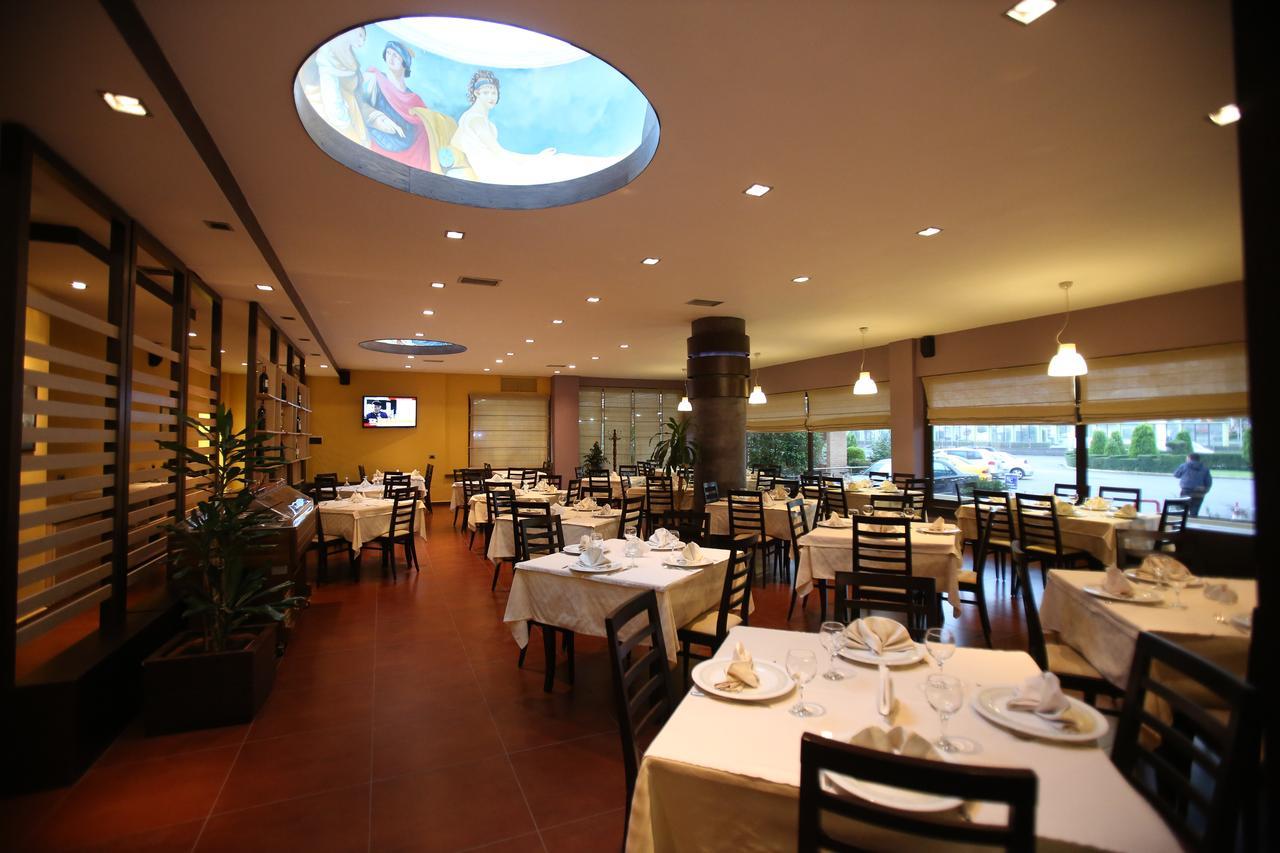 Hotel Continental Vore Exterior photo
